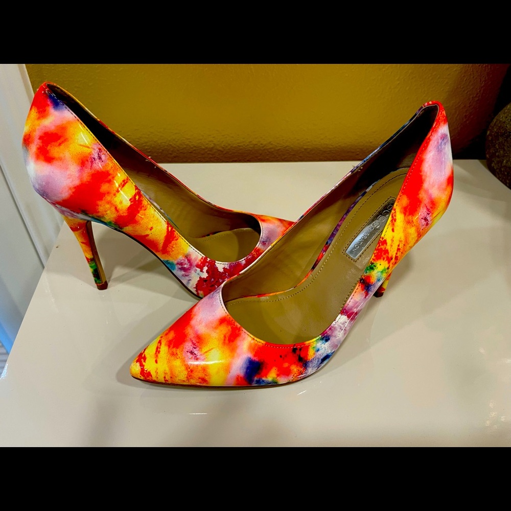 Love the color of this shoes